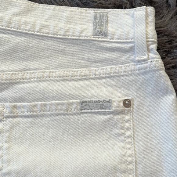 7 For All Mankind White Denim Frayed Shorts Size 30 - Picture 3 of 7